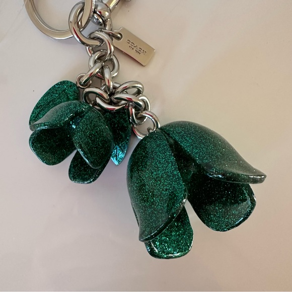 Coach New York Green Flower Keychain - Picture 8 of 8